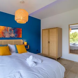 Villa Magnifique Contemporaine Vue Mer&montagne, Saint-Paul-de-Vence